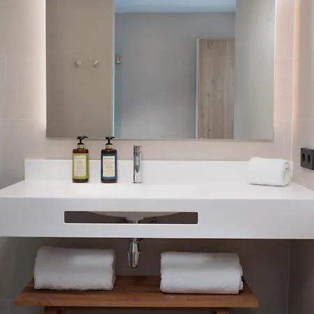 Tembo Barcelona Hotel 4*