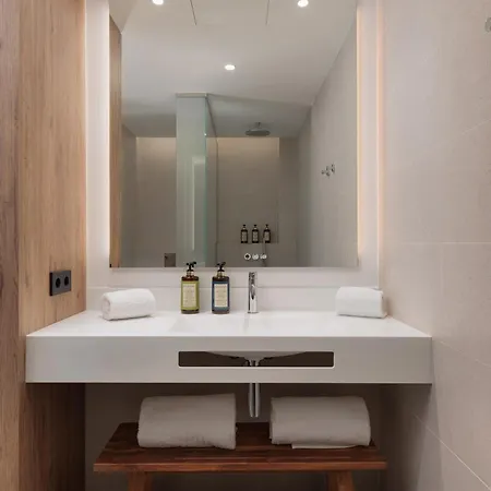 Tembo Barcelona 4*