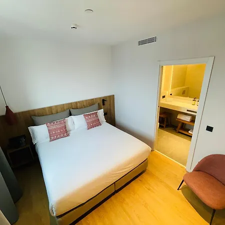 Tembo Barcelona 4* Sant Adria de Besos