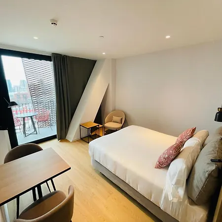 Tembo Barcelona 4* Sant Adria de Besos