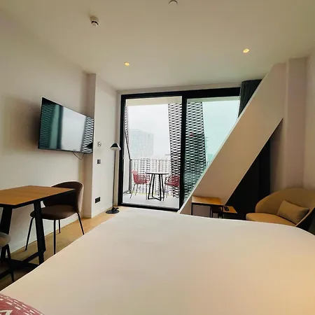 Tembo Barcelona 4*