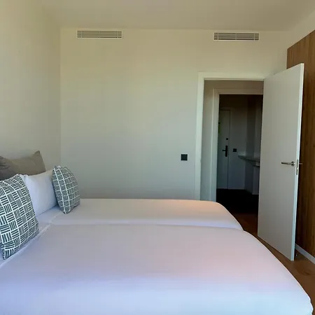 Tembo Barcelona 4* Sant Adria de Besos