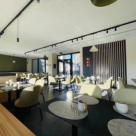 Tembo Barcelona 4*