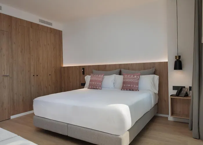 Tembo Barcelona 4*